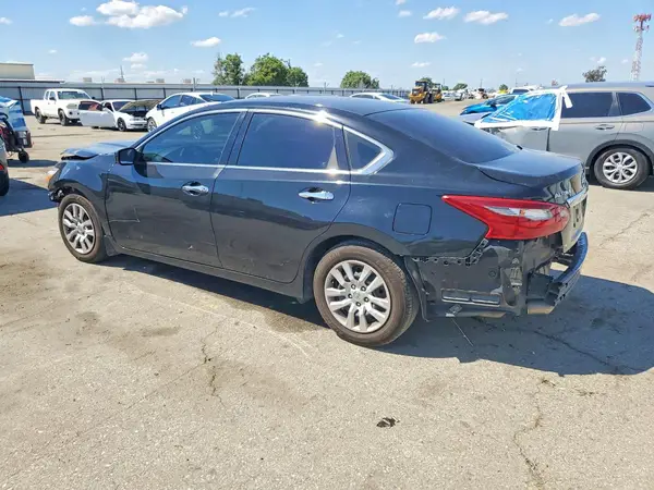 1N4AL3AP2JC207973 2018 NISSAN ALTIMA - Image 2