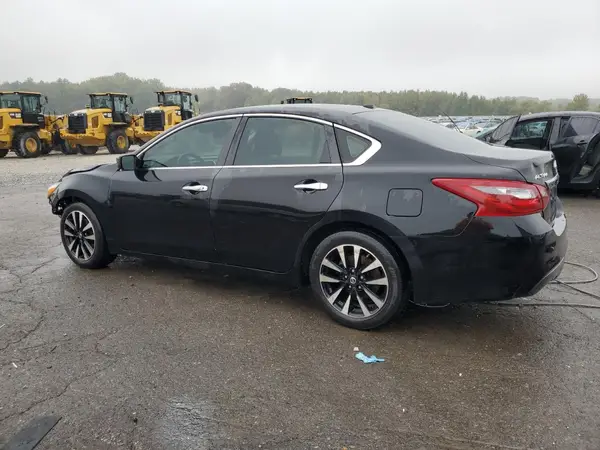 1N4AL3AP2JC208105 2018 NISSAN ALTIMA - Image 2