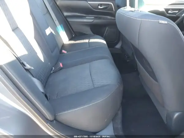 1N4AL3AP2JC209366 2018 NISSAN ALTIMA - Image 8