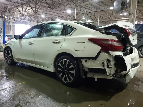 1N4AL3AP2JC210968 2018 NISSAN ALTIMA - Image 2