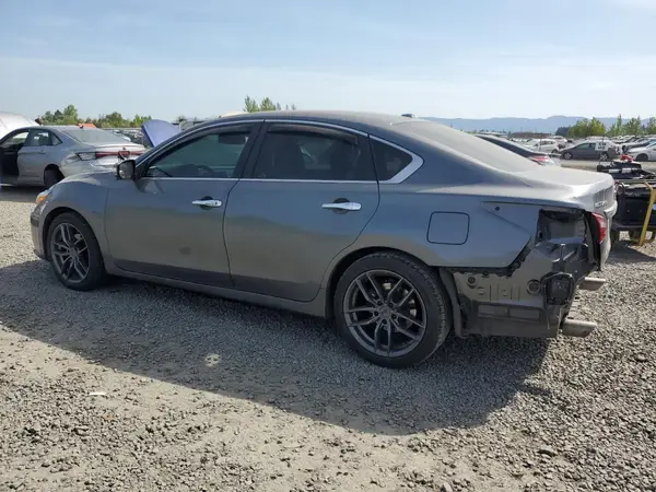 1N4AL3AP2JC211490 2018 NISSAN ALTIMA - Image 2