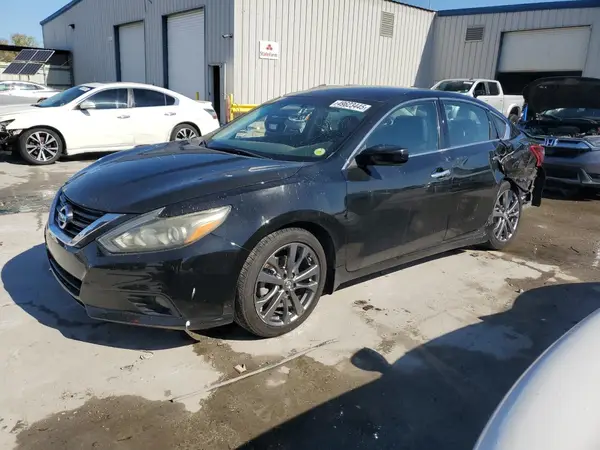1N4AL3AP2JC213823 2018 NISSAN ALTIMA - Image 1