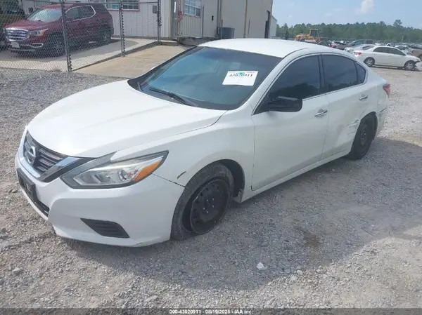 1N4AL3AP2JC214230 2018 NISSAN ALTIMA - Image 2