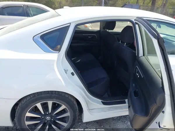 1N4AL3AP2JC216513 2018 NISSAN ALTIMA - Image 8