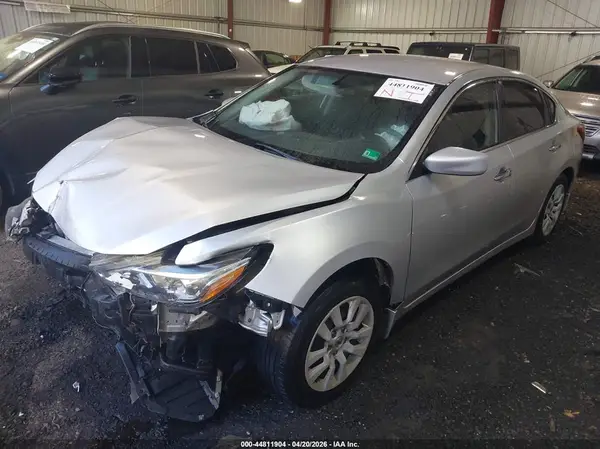 1N4AL3AP2JC216589 2018 NISSAN ALTIMA - Image 2