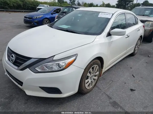 1N4AL3AP2JC218861 2018 NISSAN ALTIMA - Image 2