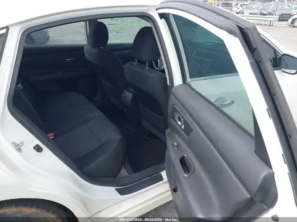 1N4AL3AP2JC218861 2018 NISSAN ALTIMA - Image 8