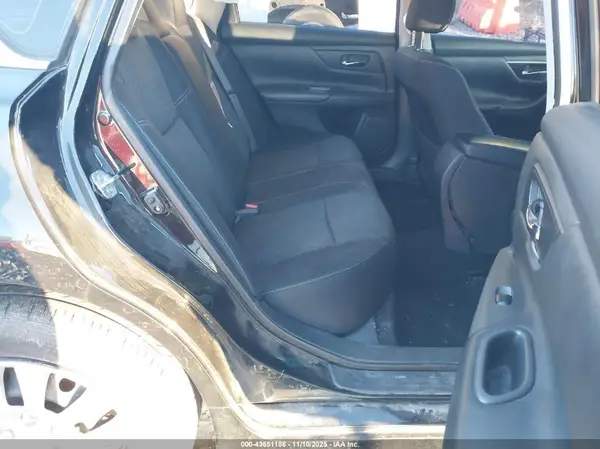 1N4AL3AP2JC223431 2018 NISSAN ALTIMA - Image 8
