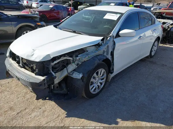 1N4AL3AP2JC224014 2018 NISSAN ALTIMA - Image 2