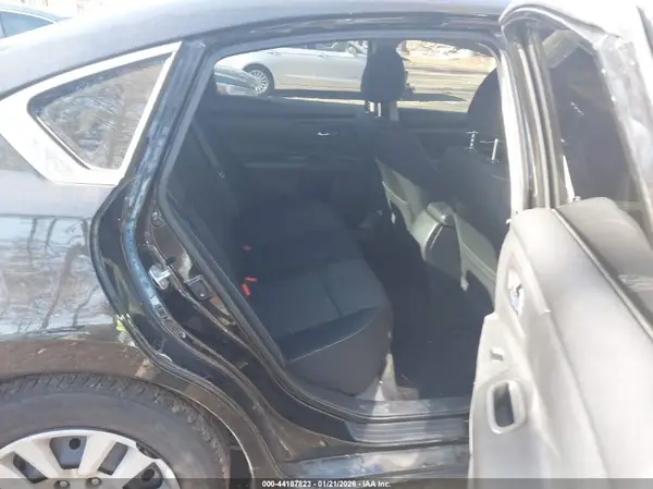 1N4AL3AP2JC224630 2018 NISSAN ALTIMA - Image 8