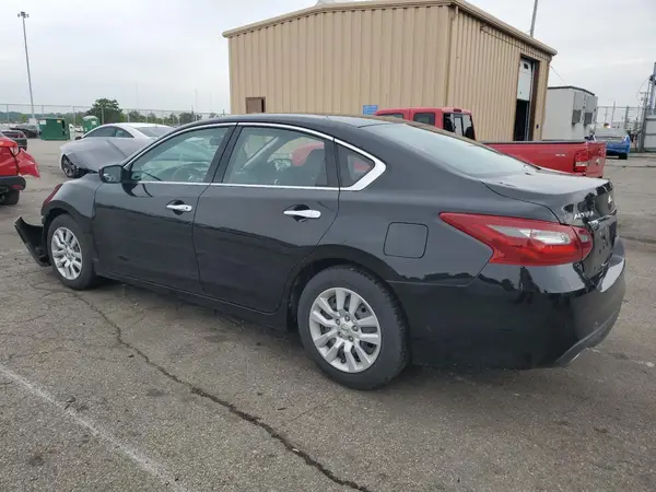 1N4AL3AP2JC224692 2018 NISSAN ALTIMA - Image 2