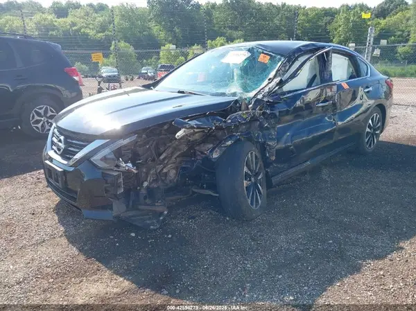 1N4AL3AP2JC228435 2018 NISSAN ALTIMA - Image 2