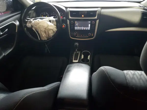 1N4AL3AP2JC228564 2018 NISSAN ALTIMA - Image 8