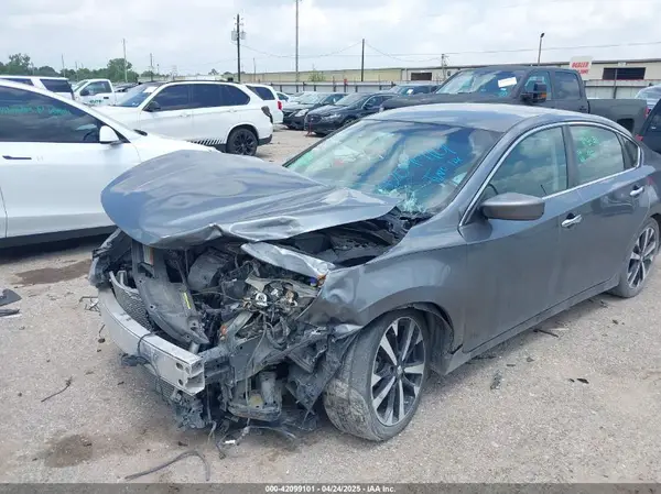 1N4AL3AP2JC229312 2018 NISSAN ALTIMA - Image 2