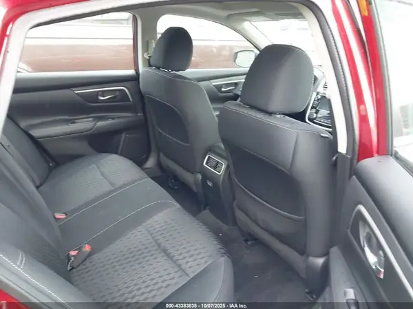 1N4AL3AP2JC230623 2018 NISSAN ALTIMA - Image 8