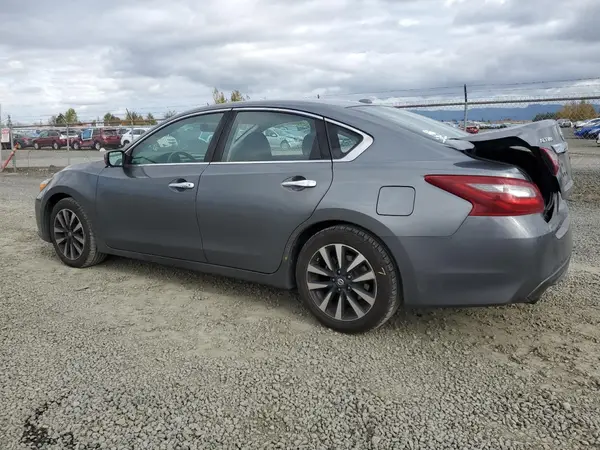1N4AL3AP2JC235725 2018 NISSAN ALTIMA - Image 2