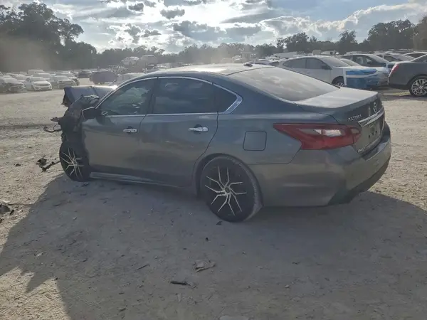 1N4AL3AP2JC238835 2018 NISSAN ALTIMA - Image 2