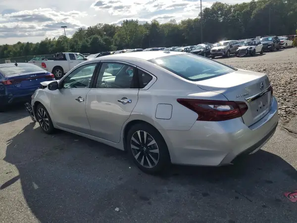 1N4AL3AP2JC239600 2018 NISSAN ALTIMA - Image 2