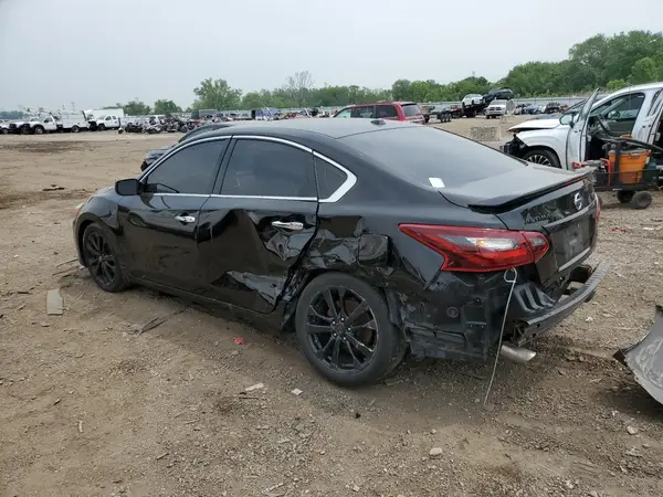1N4AL3AP2JC239922 2018 NISSAN ALTIMA - Image 2