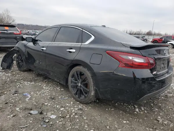 1N4AL3AP2JC240083 2018 NISSAN ALTIMA - Image 2