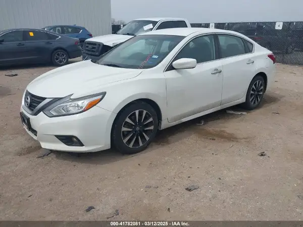 1N4AL3AP2JC241377 2018 NISSAN ALTIMA - Image 2