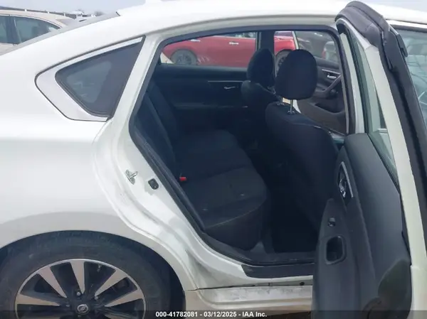 1N4AL3AP2JC241377 2018 NISSAN ALTIMA - Image 8