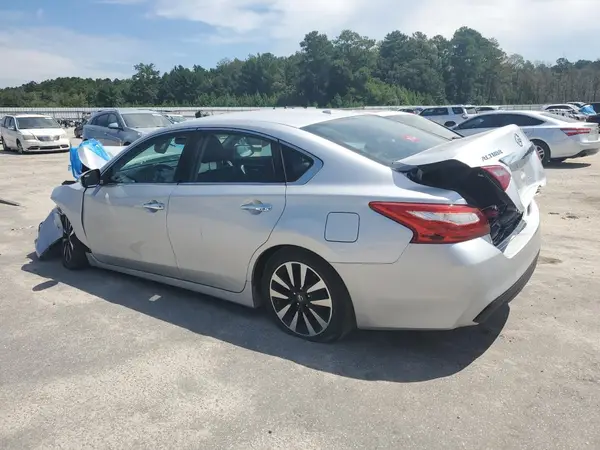 1N4AL3AP2JC241637 2018 NISSAN ALTIMA - Image 2