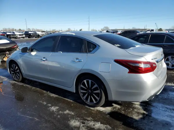 1N4AL3AP2JC245123 2018 NISSAN ALTIMA - Image 2