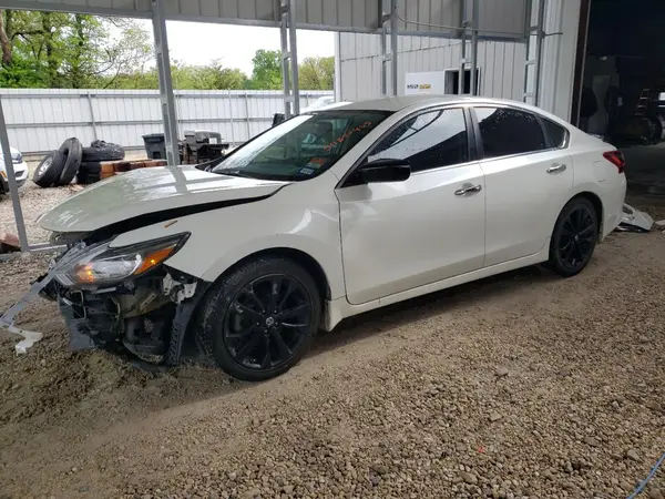 1N4AL3AP2JC245235 2018 NISSAN ALTIMA - Image 1