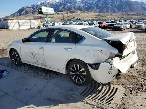 1N4AL3AP2JC250838 2018 NISSAN ALTIMA - Image 2