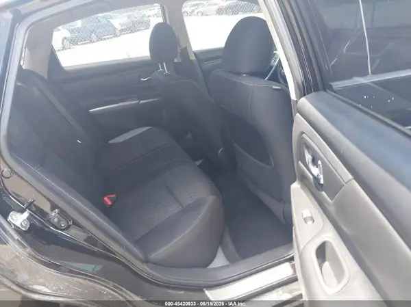 1N4AL3AP2JC251259 2018 NISSAN ALTIMA - Image 8