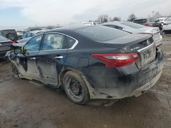 1N4AL3AP2JC252184 2018 NISSAN ALTIMA - Image 2