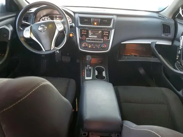 1N4AL3AP2JC252461 2018 NISSAN ALTIMA - Image 8