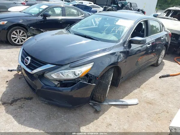 1N4AL3AP2JC255294 2018 NISSAN ALTIMA - Image 2