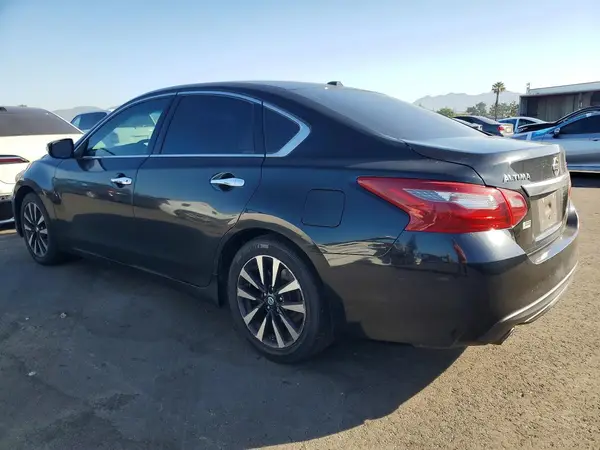 1N4AL3AP2JC255974 2018 NISSAN ALTIMA - Image 2