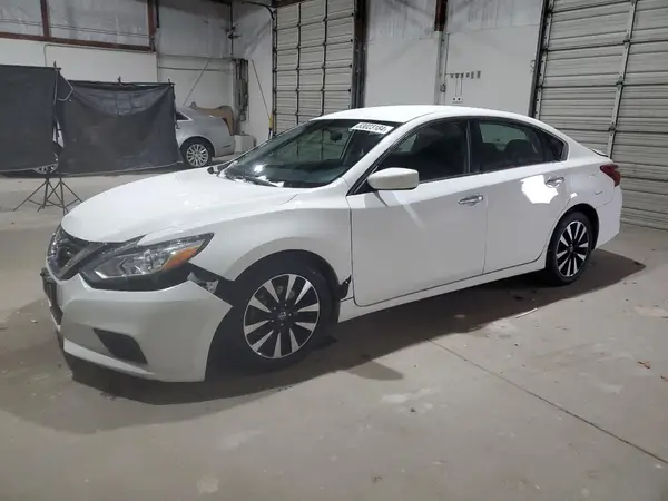 1N4AL3AP2JC256770 2018 NISSAN ALTIMA - Image 1