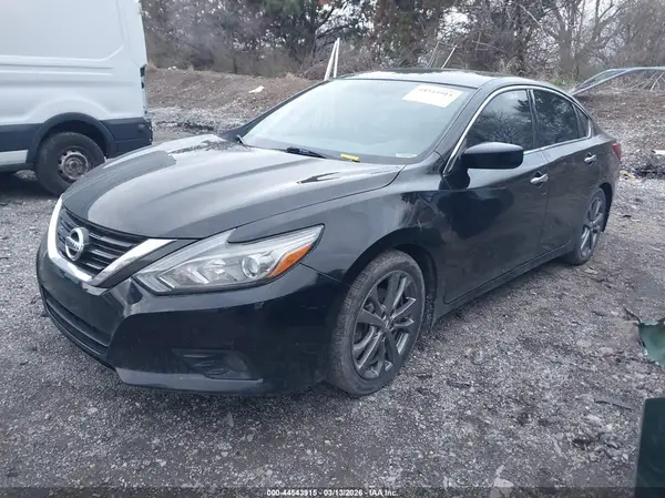1N4AL3AP2JC257854 2018 NISSAN ALTIMA - Image 2