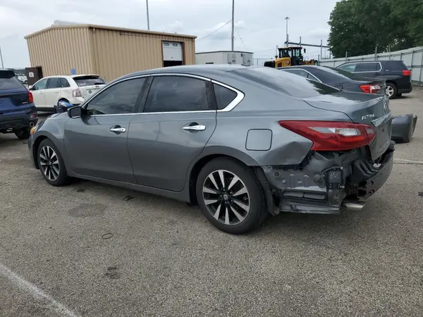 1N4AL3AP2JC260012 2018 NISSAN ALTIMA - Image 2