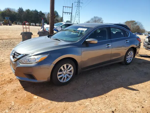 1N4AL3AP2JC264352 2018 NISSAN ALTIMA - Image 1