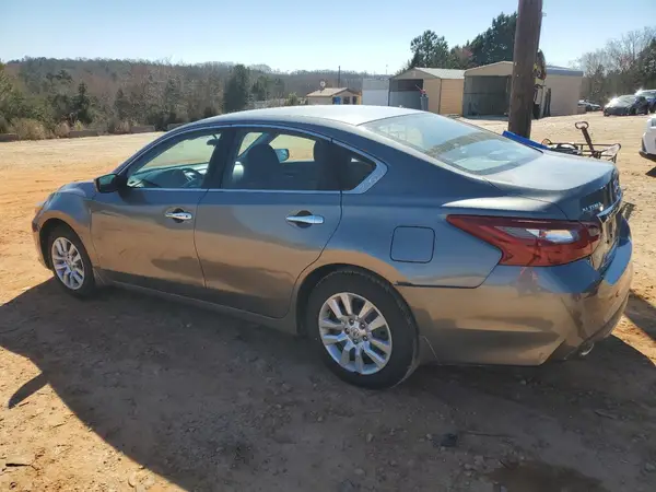 1N4AL3AP2JC264352 2018 NISSAN ALTIMA - Image 2