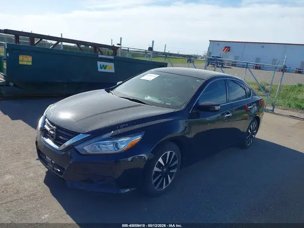 1N4AL3AP2JC265047 2018 NISSAN ALTIMA - Image 2