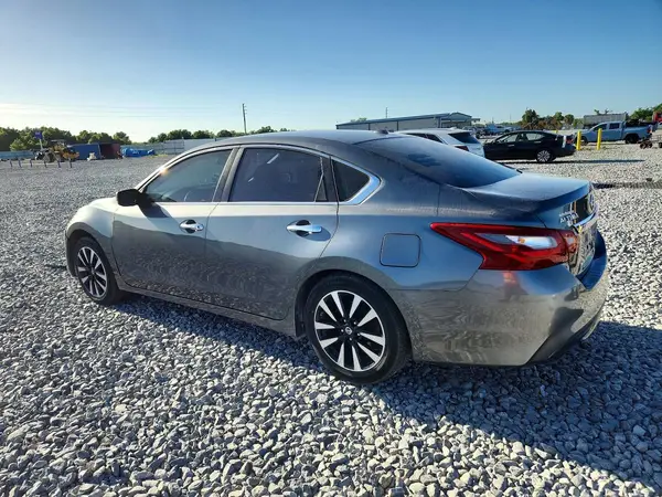 1N4AL3AP2JC267350 2018 NISSAN ALTIMA - Image 2