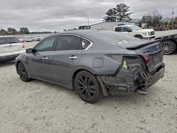 1N4AL3AP2JC267722 2018 NISSAN ALTIMA - Image 2