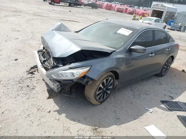 1N4AL3AP2JC268630 2018 NISSAN ALTIMA - Image 2