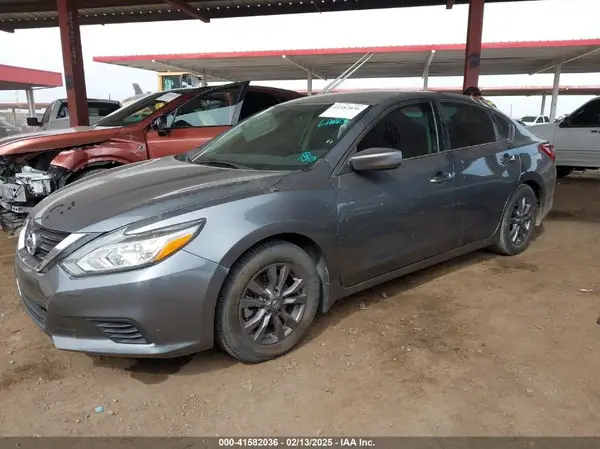 1N4AL3AP2JC269230 2018 NISSAN ALTIMA - Image 2