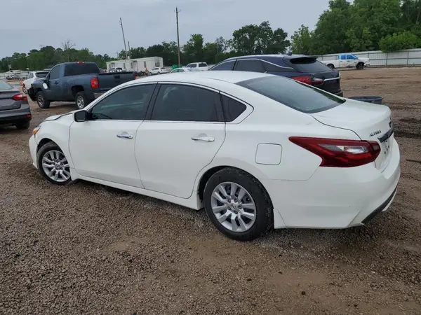 1N4AL3AP2JC269566 2018 NISSAN ALTIMA - Image 2