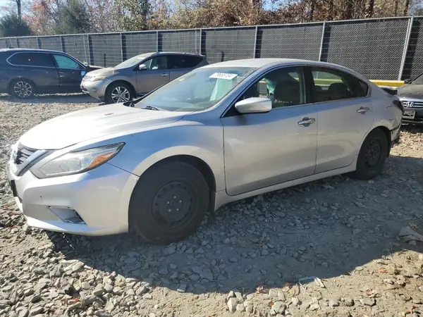 1N4AL3AP2JC269938 2018 NISSAN ALTIMA - Image 1