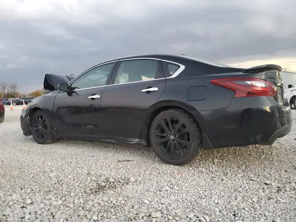 1N4AL3AP2JC270622 2018 NISSAN ALTIMA - Image 2