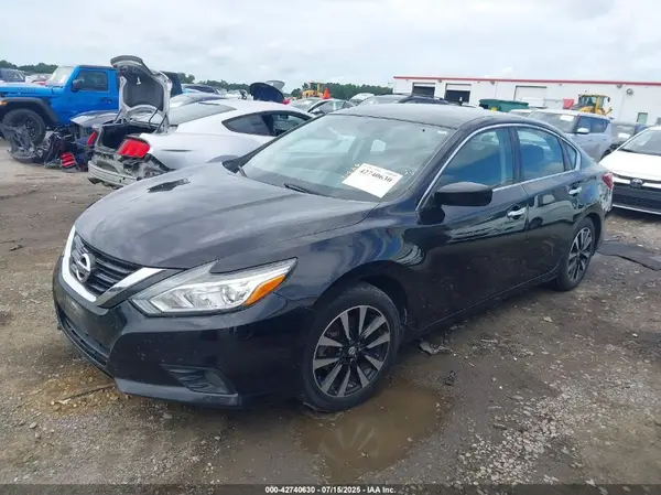 1N4AL3AP2JC271964 2018 NISSAN ALTIMA - Image 2