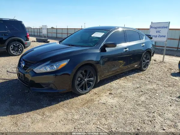 1N4AL3AP2JC273598 2018 NISSAN ALTIMA - Image 2